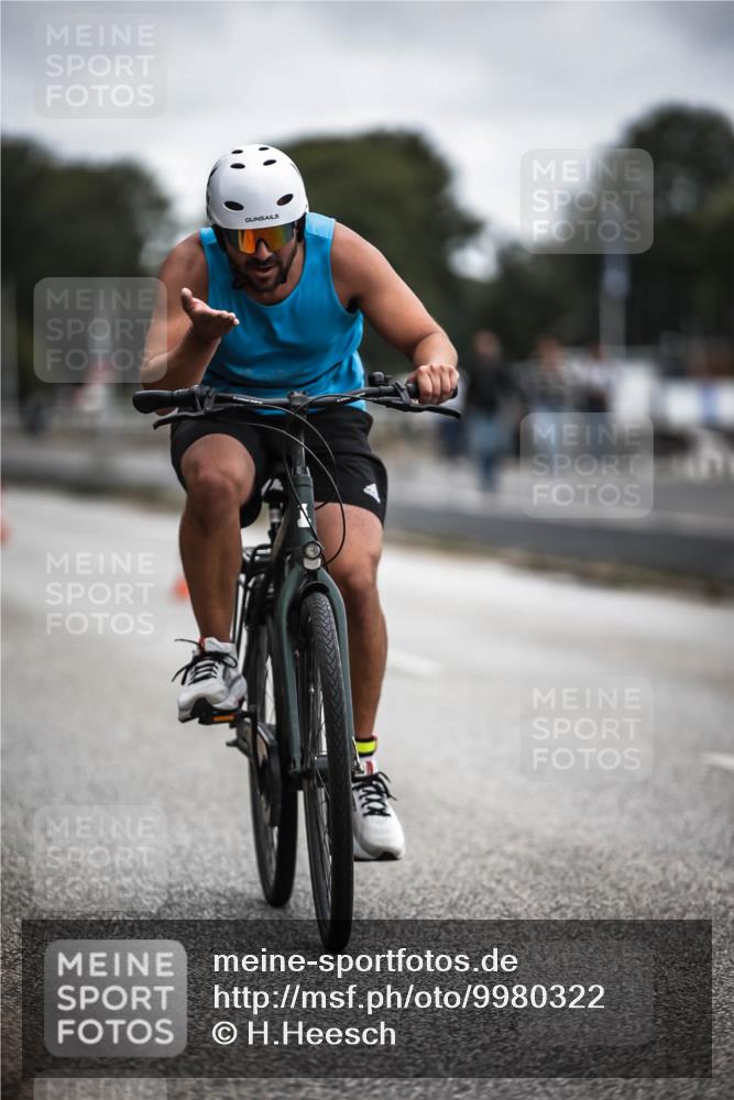 16.08.2026 - KN Förde Triathlon 2026 H.Heesch http://msf.ph/oto/9980322 16.08.2026 11:44:25 Radfahren  meine-sportfotos.de