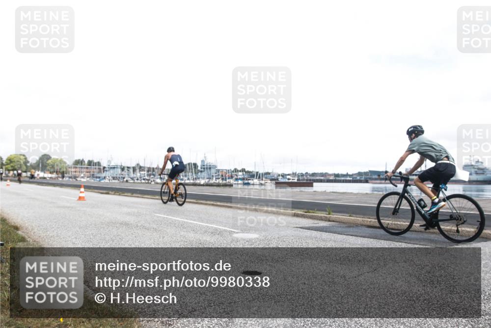 16.08.2026 - KN Förde Triathlon 2026 H.Heesch http://msf.ph/oto/9980338 16.08.2026 11:27:55 Radfahren 428 meine-sportfotos.de