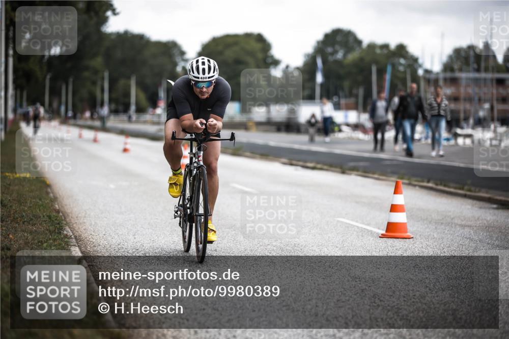 16.08.2026 - KN Förde Triathlon 2026 H.Heesch http://msf.ph/oto/9980389 16.08.2026 11:44:42 Radfahren 376, 392 meine-sportfotos.de