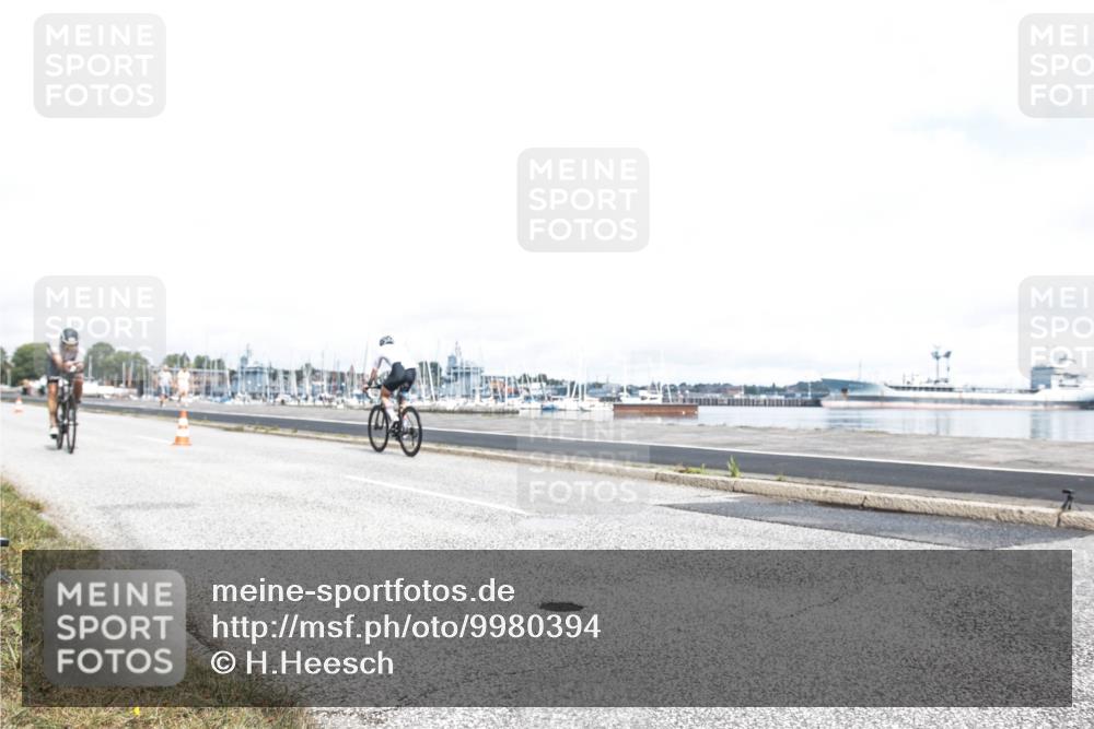 16.08.2026 - KN Förde Triathlon 2026 H.Heesch http://msf.ph/oto/9980394 16.08.2026 11:28:33 Radfahren  meine-sportfotos.de