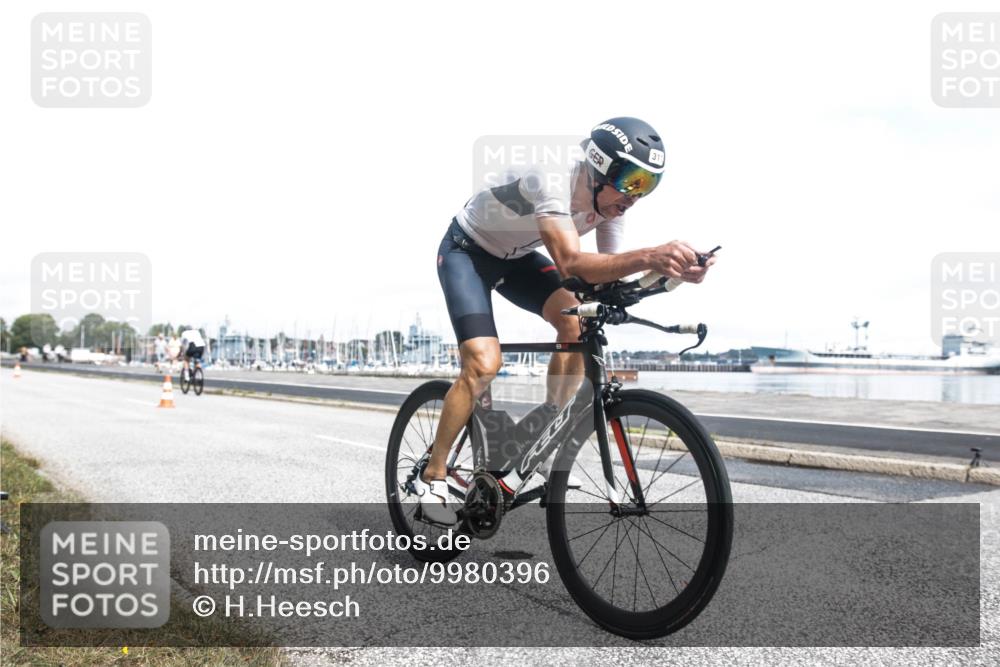 16.08.2026 - KN Förde Triathlon 2026 H.Heesch http://msf.ph/oto/9980396 16.08.2026 11:28:34 Radfahren  meine-sportfotos.de