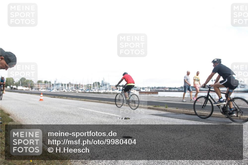 16.08.2026 - KN Förde Triathlon 2026 H.Heesch http://msf.ph/oto/9980404 16.08.2026 11:28:55 Radfahren 321, 404 meine-sportfotos.de