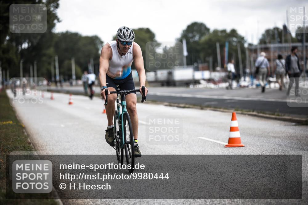 16.08.2026 - KN Förde Triathlon 2026 H.Heesch http://msf.ph/oto/9980444 16.08.2026 11:44:51 Radfahren  meine-sportfotos.de