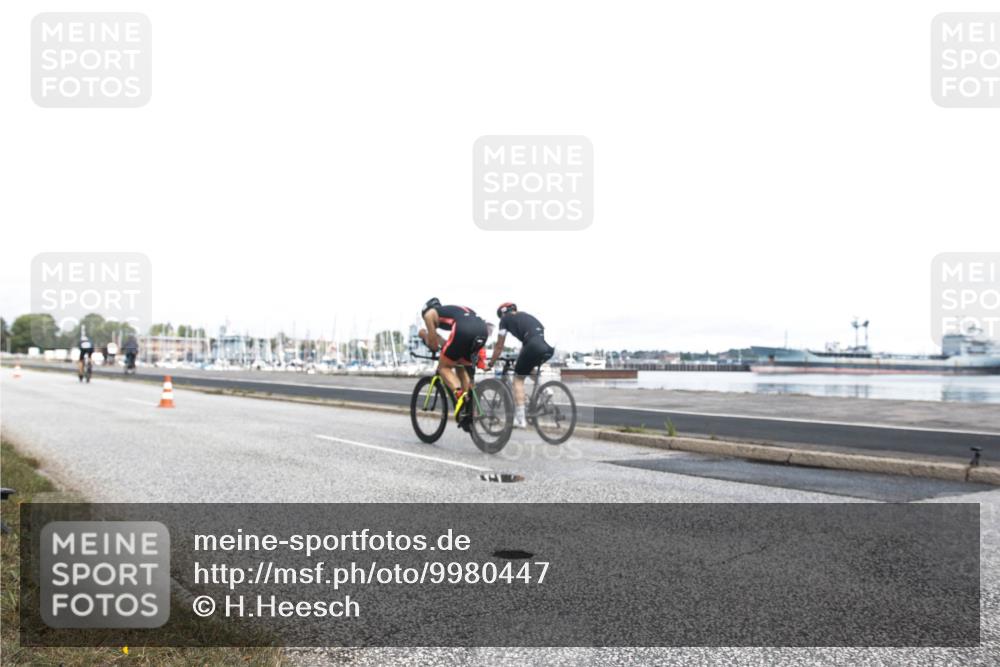 16.08.2026 - KN Förde Triathlon 2026 H.Heesch http://msf.ph/oto/9980447 16.08.2026 11:29:33 Radfahren 324, 347, 365 meine-sportfotos.de