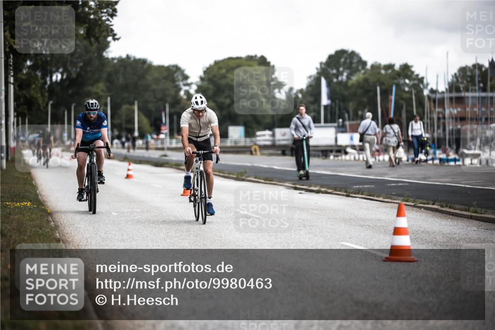 16.08.2026 - KN Förde Triathlon 2026 H.Heesch http://msf.ph/oto/9980463 16.08.2026 11:44:59 Radfahren 409, 422, 438, 439 meine-sportfotos.de