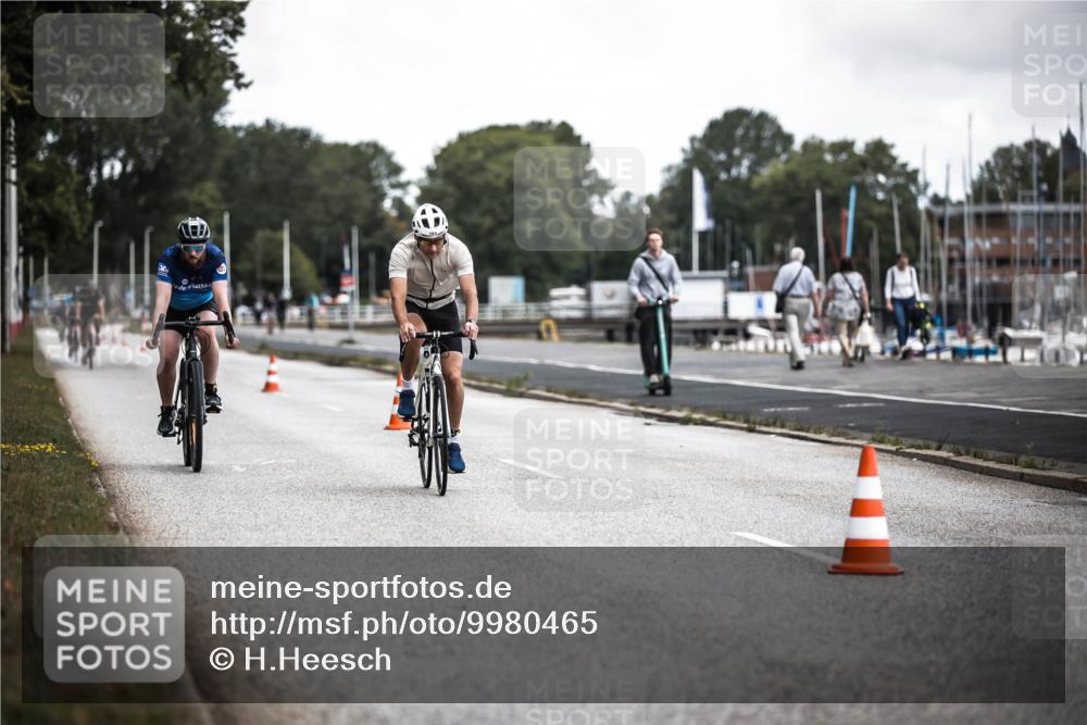 16.08.2026 - KN Förde Triathlon 2026 H.Heesch http://msf.ph/oto/9980465 16.08.2026 11:45:00 Radfahren 409, 422, 438, 439 meine-sportfotos.de