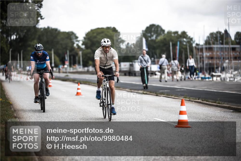 16.08.2026 - KN Förde Triathlon 2026 H.Heesch http://msf.ph/oto/9980484 16.08.2026 11:45:00 Radfahren 409, 422, 438, 439 meine-sportfotos.de