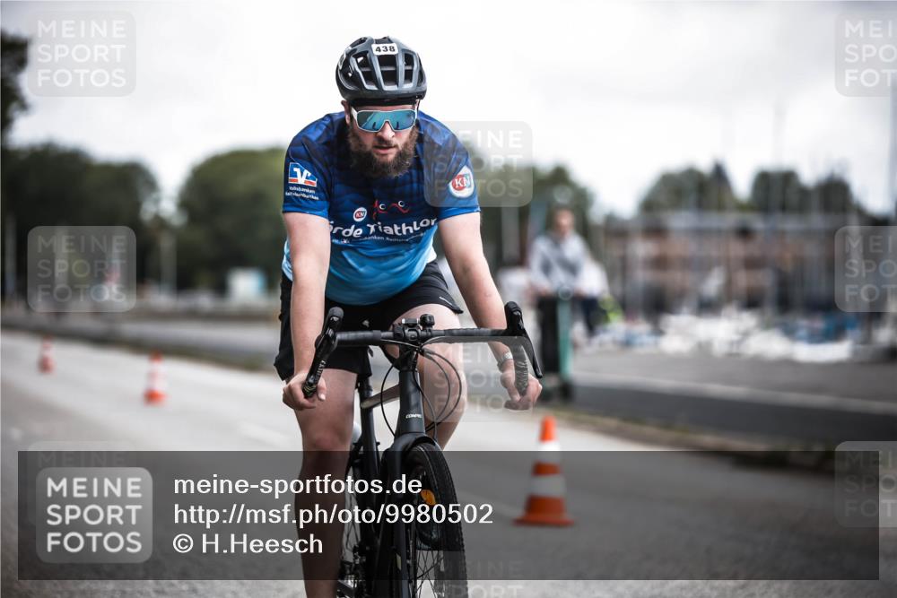 16.08.2026 - KN Förde Triathlon 2026 H.Heesch http://msf.ph/oto/9980502 16.08.2026 11:45:02 Radfahren 422, 438, 439 meine-sportfotos.de