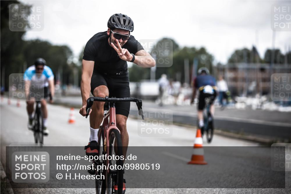 16.08.2026 - KN Förde Triathlon 2026 H.Heesch http://msf.ph/oto/9980519 16.08.2026 11:45:06 Radfahren 439 meine-sportfotos.de