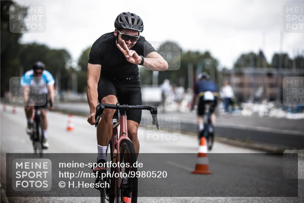 16.08.2026 - KN Förde Triathlon 2026 H.Heesch http://msf.ph/oto/9980520 16.08.2026 11:45:07 Radfahren 439 meine-sportfotos.de