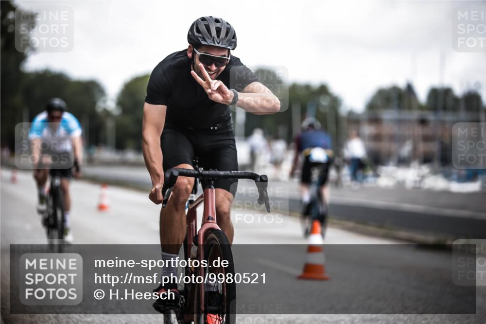 16.08.2026 - KN Förde Triathlon 2026 H.Heesch http://msf.ph/oto/9980521 16.08.2026 11:45:07 Radfahren 439 meine-sportfotos.de