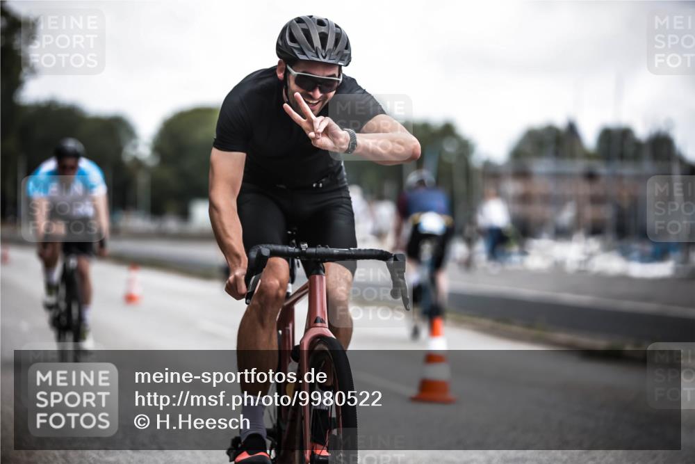 16.08.2026 - KN Förde Triathlon 2026 H.Heesch http://msf.ph/oto/9980522 16.08.2026 11:45:07 Radfahren 439 meine-sportfotos.de