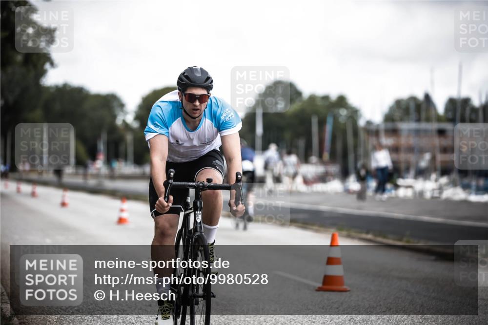 16.08.2026 - KN Förde Triathlon 2026 H.Heesch http://msf.ph/oto/9980528 16.08.2026 11:45:07 Radfahren 439 meine-sportfotos.de