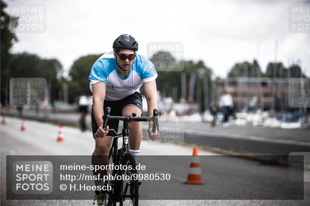 16.08.2026 - KN Förde Triathlon 2026 H.Heesch http://msf.ph/oto/9980530 16.08.2026 11:45:08 Radfahren  meine-sportfotos.de