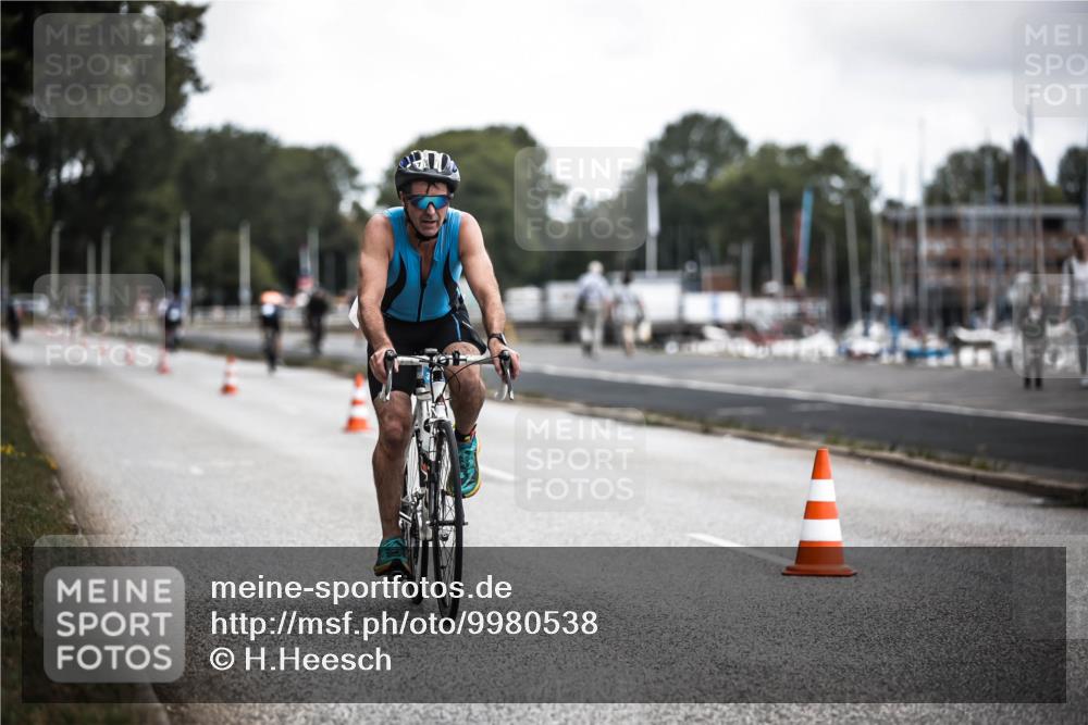 16.08.2026 - KN Förde Triathlon 2026 H.Heesch http://msf.ph/oto/9980538 16.08.2026 11:45:17 Radfahren 407 meine-sportfotos.de