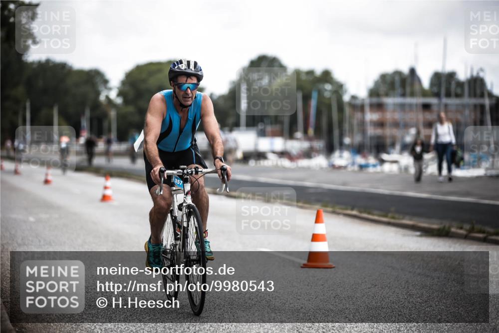 16.08.2026 - KN Förde Triathlon 2026 H.Heesch http://msf.ph/oto/9980543 16.08.2026 11:45:17 Radfahren 407 meine-sportfotos.de