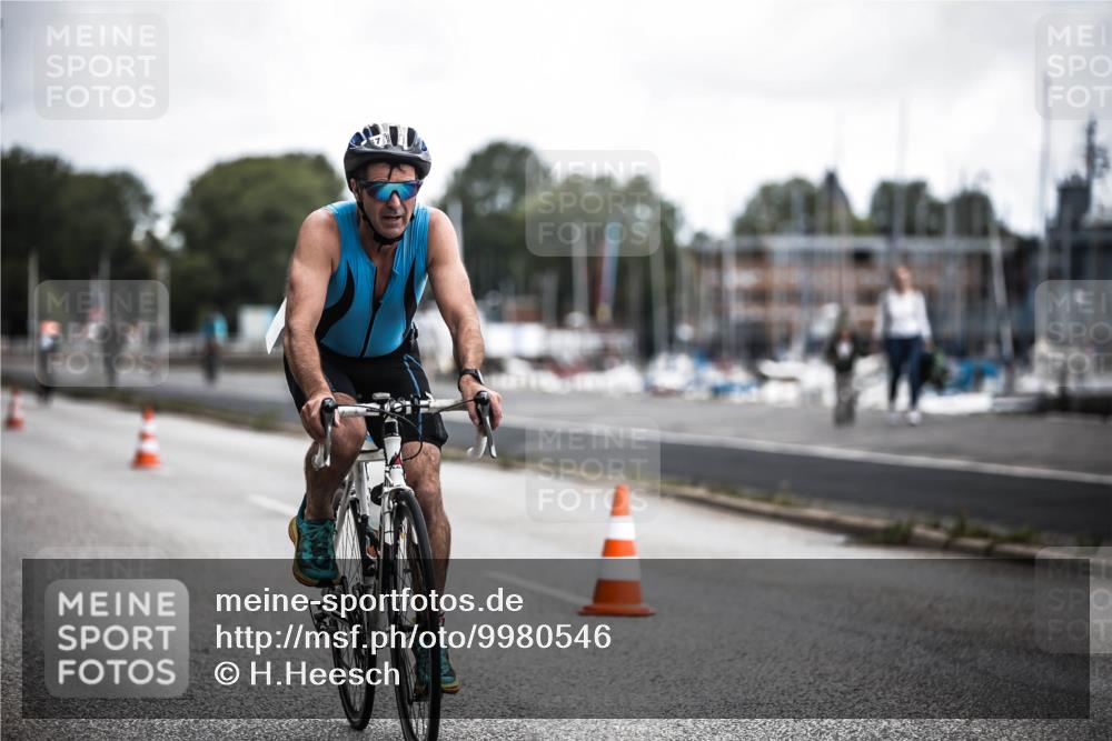 16.08.2026 - KN Förde Triathlon 2026 H.Heesch http://msf.ph/oto/9980546 16.08.2026 11:45:17 Radfahren 407 meine-sportfotos.de
