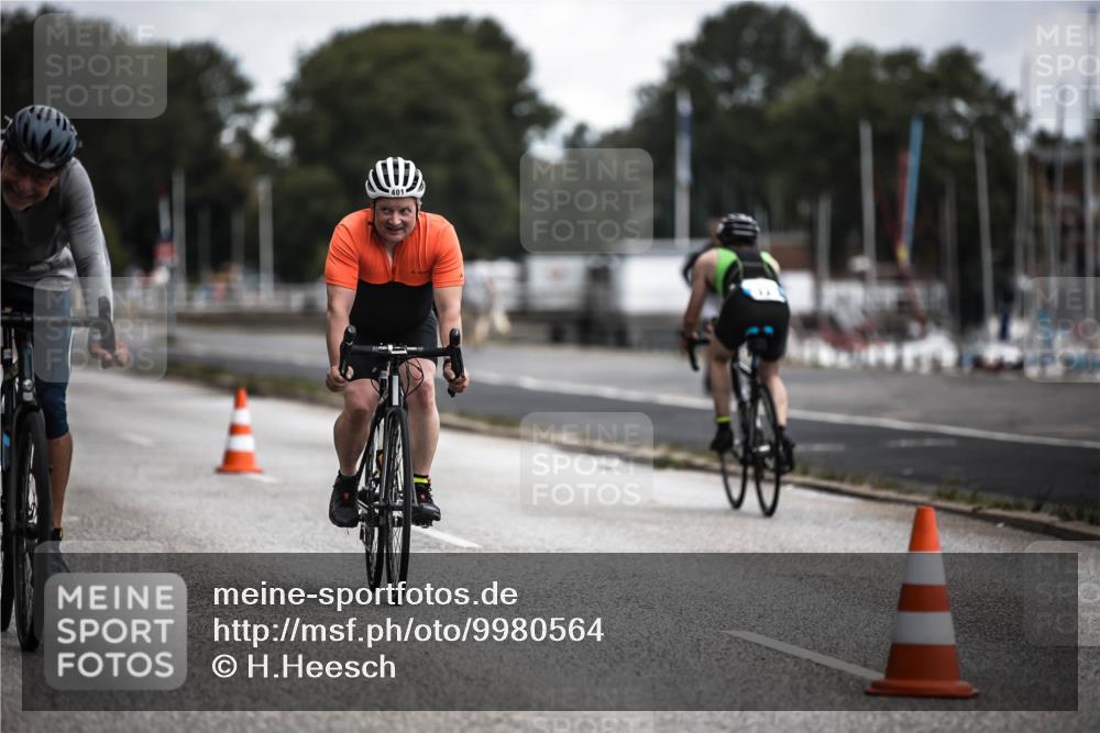 16.08.2026 - KN Förde Triathlon 2026 H.Heesch http://msf.ph/oto/9980564 16.08.2026 11:45:32 Radfahren 398 meine-sportfotos.de
