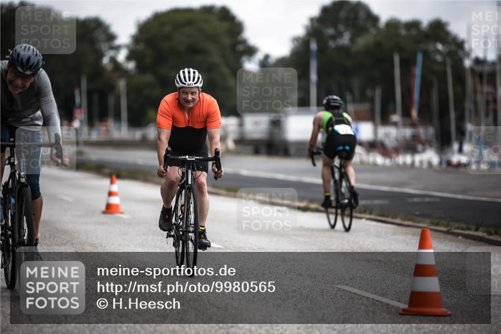 16.08.2026 - KN Förde Triathlon 2026 H.Heesch http://msf.ph/oto/9980565 16.08.2026 11:45:32 Radfahren 398 meine-sportfotos.de