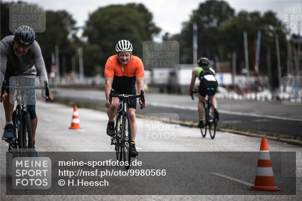 16.08.2026 - KN Förde Triathlon 2026 H.Heesch http://msf.ph/oto/9980566 16.08.2026 11:45:32 Radfahren 398 meine-sportfotos.de