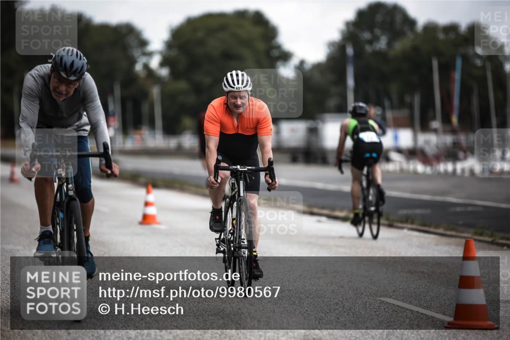 16.08.2026 - KN Förde Triathlon 2026 H.Heesch http://msf.ph/oto/9980567 16.08.2026 11:45:32 Radfahren 398 meine-sportfotos.de