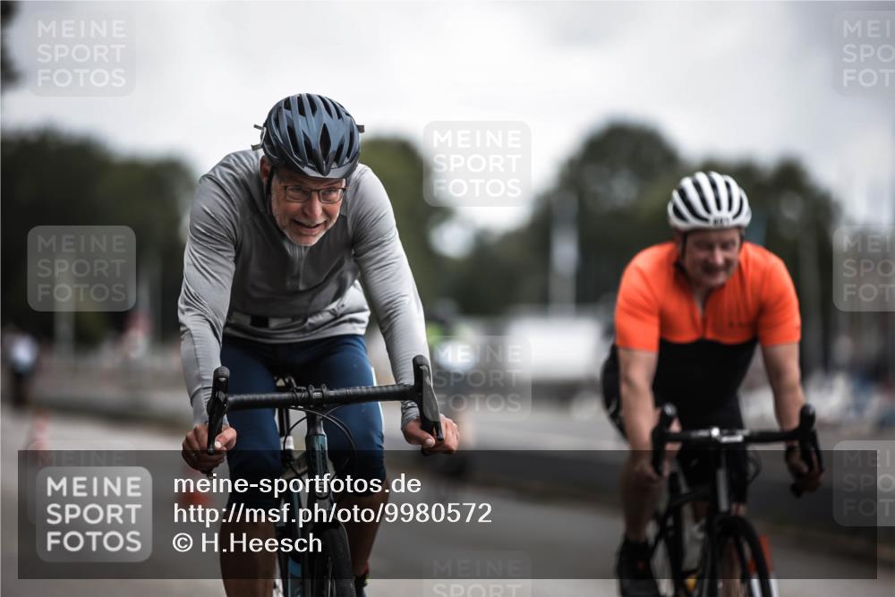 16.08.2026 - KN Förde Triathlon 2026 H.Heesch http://msf.ph/oto/9980572 16.08.2026 11:45:33 Radfahren 398 meine-sportfotos.de