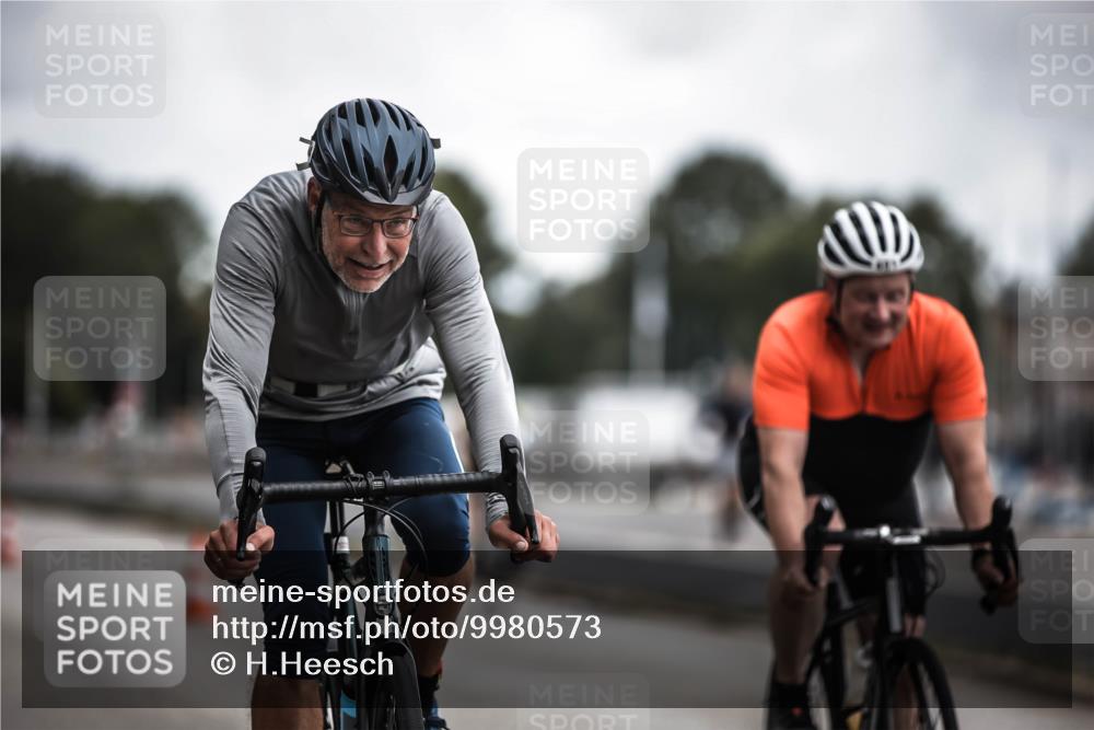16.08.2026 - KN Förde Triathlon 2026 H.Heesch http://msf.ph/oto/9980573 16.08.2026 11:45:33 Radfahren 398 meine-sportfotos.de