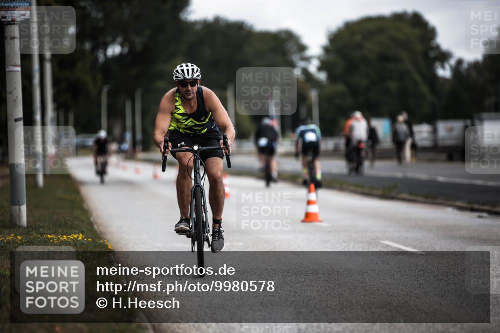 16.08.2026 - KN Förde Triathlon 2026 H.Heesch http://msf.ph/oto/9980578 16.08.2026 11:46:29 Radfahren 802 meine-sportfotos.de
