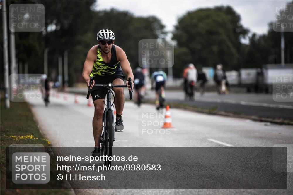 16.08.2026 - KN Förde Triathlon 2026 H.Heesch http://msf.ph/oto/9980583 16.08.2026 11:46:29 Radfahren 802 meine-sportfotos.de