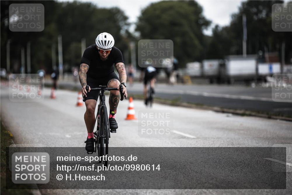 16.08.2026 - KN Förde Triathlon 2026 H.Heesch http://msf.ph/oto/9980614 16.08.2026 11:46:36 Radfahren  meine-sportfotos.de
