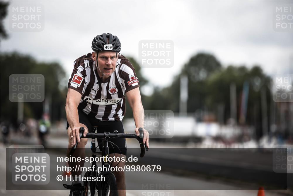 16.08.2026 - KN Förde Triathlon 2026 H.Heesch http://msf.ph/oto/9980679 16.08.2026 11:47:39 Radfahren 360, 406 meine-sportfotos.de