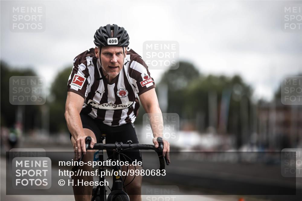 16.08.2026 - KN Förde Triathlon 2026 H.Heesch http://msf.ph/oto/9980683 16.08.2026 11:47:40 Radfahren 360, 406 meine-sportfotos.de