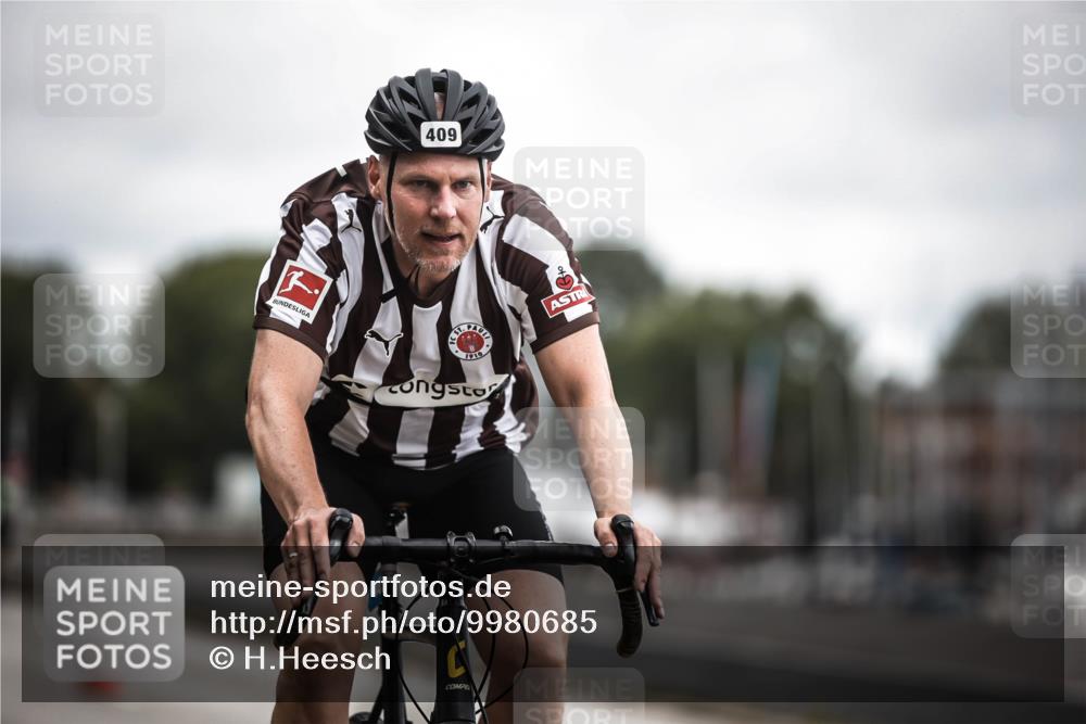 16.08.2026 - KN Förde Triathlon 2026 H.Heesch http://msf.ph/oto/9980685 16.08.2026 11:47:40 Radfahren 360, 406 meine-sportfotos.de