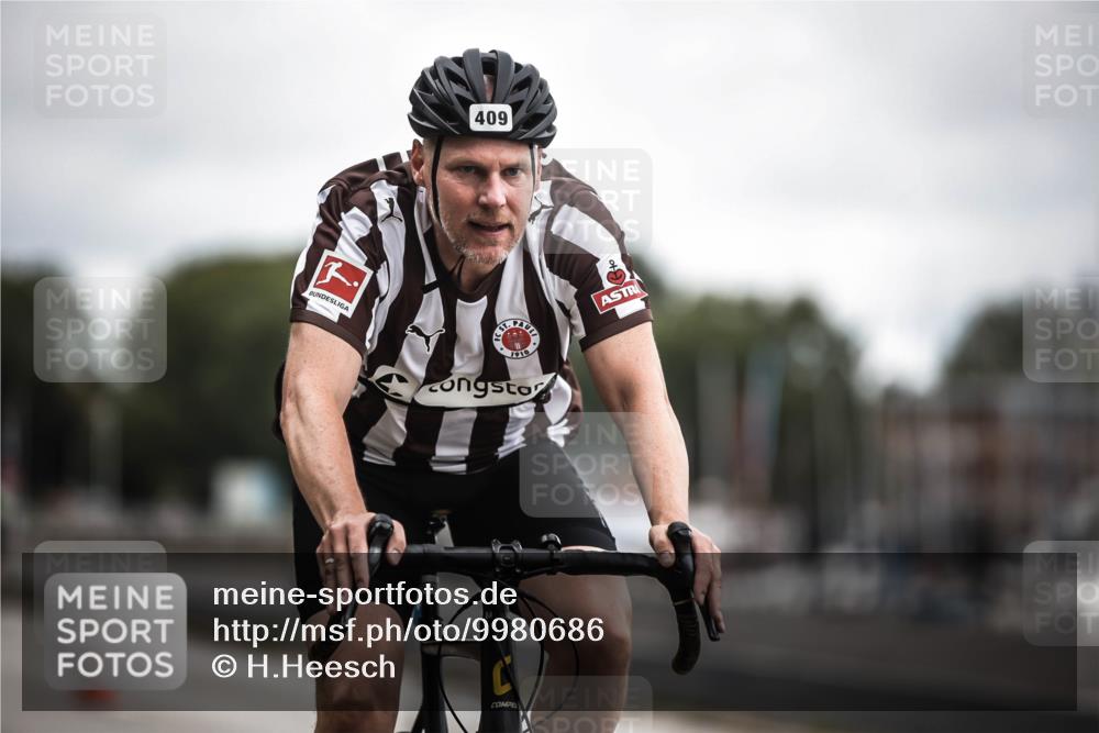 16.08.2026 - KN Förde Triathlon 2026 H.Heesch http://msf.ph/oto/9980686 16.08.2026 11:47:40 Radfahren 360, 406 meine-sportfotos.de