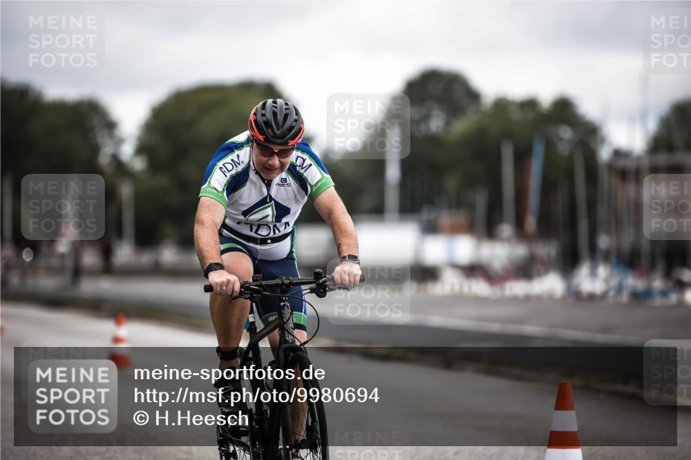 16.08.2026 - KN Förde Triathlon 2026 H.Heesch http://msf.ph/oto/9980694 16.08.2026 11:47:56 Radfahren 417 meine-sportfotos.de