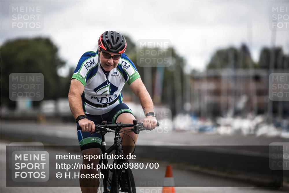 16.08.2026 - KN Förde Triathlon 2026 H.Heesch http://msf.ph/oto/9980700 16.08.2026 11:47:56 Radfahren 417 meine-sportfotos.de