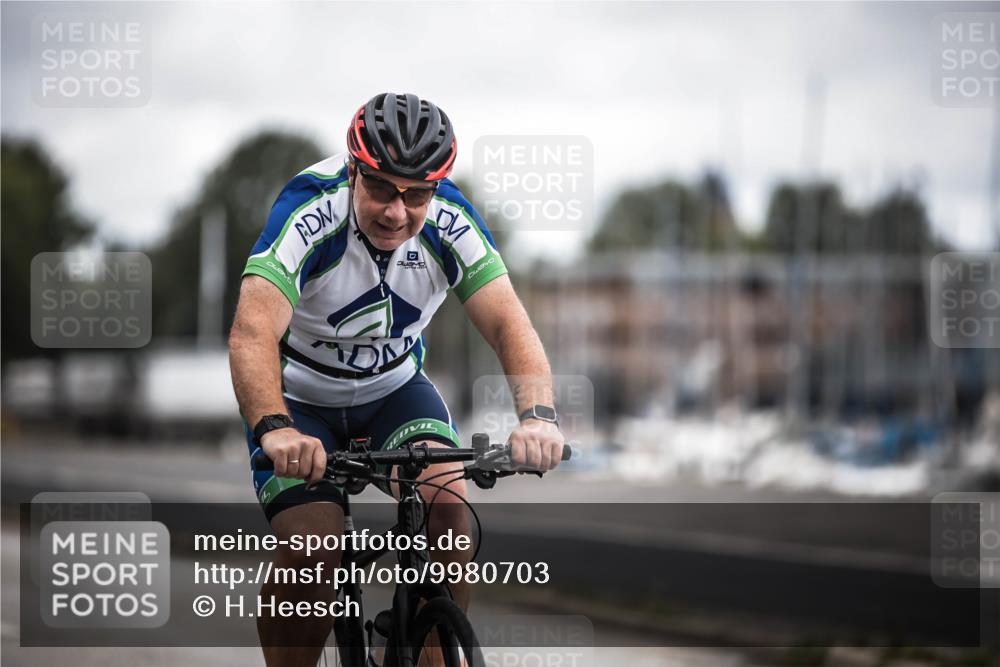 16.08.2026 - KN Förde Triathlon 2026 H.Heesch http://msf.ph/oto/9980703 16.08.2026 11:47:56 Radfahren 417 meine-sportfotos.de