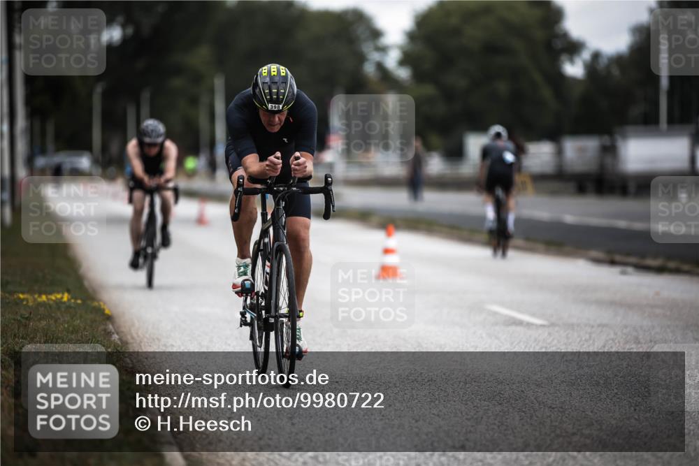 16.08.2026 - KN Förde Triathlon 2026 H.Heesch http://msf.ph/oto/9980722 16.08.2026 11:48:10 Radfahren  meine-sportfotos.de