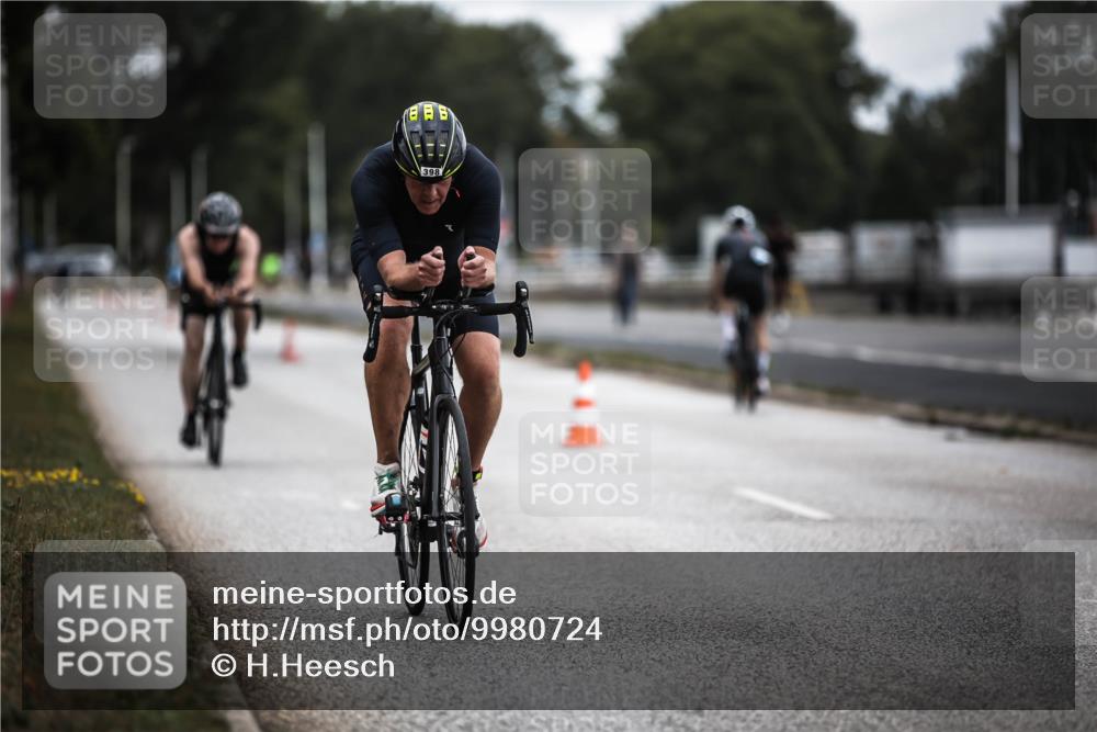 16.08.2026 - KN Förde Triathlon 2026 H.Heesch http://msf.ph/oto/9980724 16.08.2026 11:48:10 Radfahren  meine-sportfotos.de