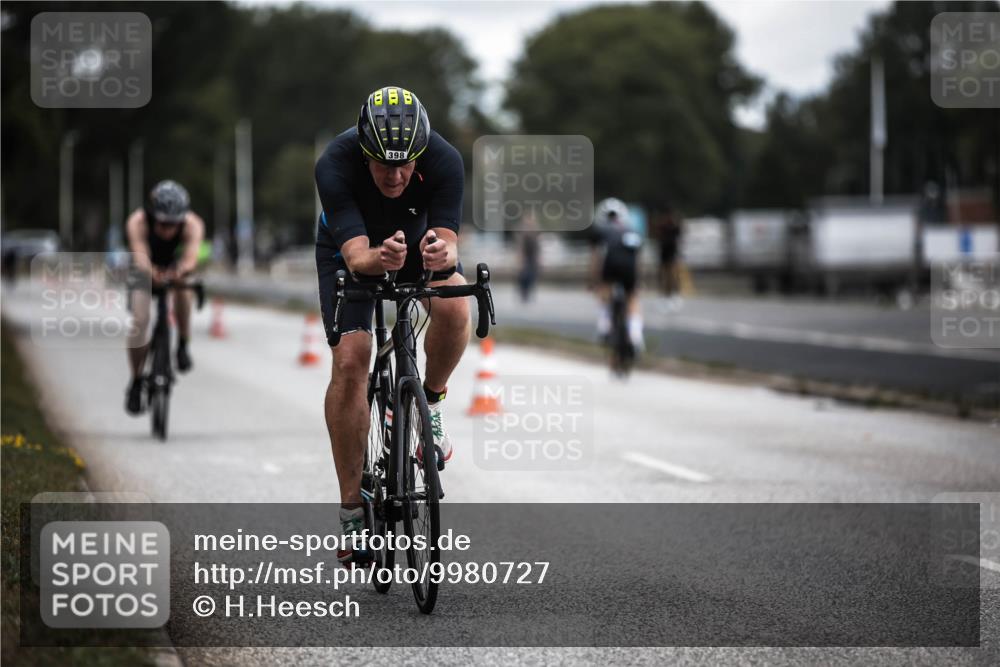 16.08.2026 - KN Förde Triathlon 2026 H.Heesch http://msf.ph/oto/9980727 16.08.2026 11:48:10 Radfahren  meine-sportfotos.de