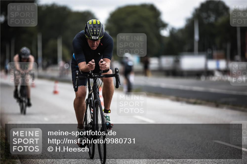 16.08.2026 - KN Förde Triathlon 2026 H.Heesch http://msf.ph/oto/9980731 16.08.2026 11:48:10 Radfahren  meine-sportfotos.de
