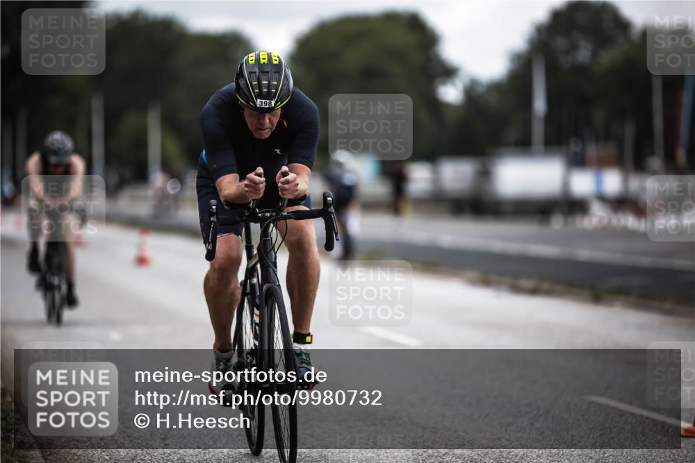 16.08.2026 - KN Förde Triathlon 2026 H.Heesch http://msf.ph/oto/9980732 16.08.2026 11:48:10 Radfahren  meine-sportfotos.de