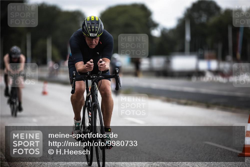 16.08.2026 - KN Förde Triathlon 2026 H.Heesch http://msf.ph/oto/9980733 16.08.2026 11:48:10 Radfahren  meine-sportfotos.de