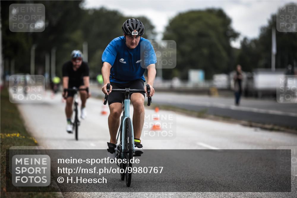 16.08.2026 - KN Förde Triathlon 2026 H.Heesch http://msf.ph/oto/9980767 16.08.2026 11:48:33 Radfahren  meine-sportfotos.de