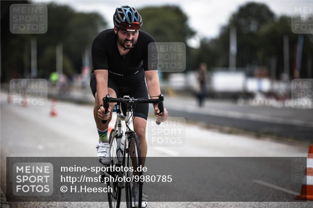16.08.2026 - KN Förde Triathlon 2026 H.Heesch http://msf.ph/oto/9980785 16.08.2026 11:48:34 Radfahren  meine-sportfotos.de
