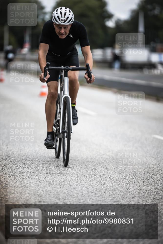 16.08.2026 - KN Förde Triathlon 2026 H.Heesch http://msf.ph/oto/9980831 16.08.2026 11:49:01 Radfahren 426 meine-sportfotos.de