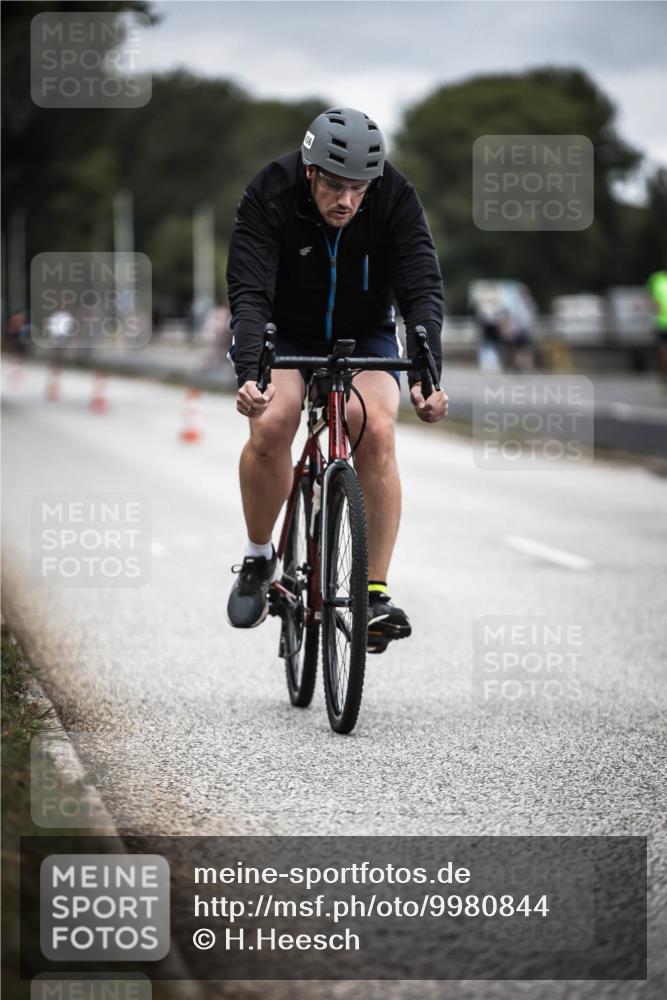 16.08.2026 - KN Förde Triathlon 2026 H.Heesch http://msf.ph/oto/9980844 16.08.2026 11:49:14 Radfahren 436 meine-sportfotos.de