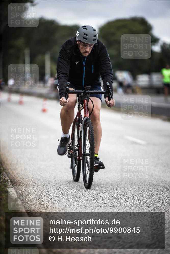 16.08.2026 - KN Förde Triathlon 2026 H.Heesch http://msf.ph/oto/9980845 16.08.2026 11:49:14 Radfahren 436 meine-sportfotos.de