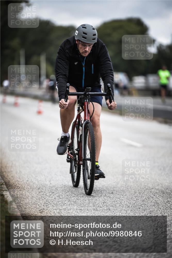 16.08.2026 - KN Förde Triathlon 2026 H.Heesch http://msf.ph/oto/9980846 16.08.2026 11:49:14 Radfahren 436 meine-sportfotos.de
