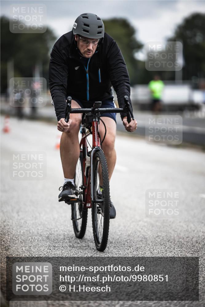 16.08.2026 - KN Förde Triathlon 2026 H.Heesch http://msf.ph/oto/9980851 16.08.2026 11:49:14 Radfahren 436 meine-sportfotos.de